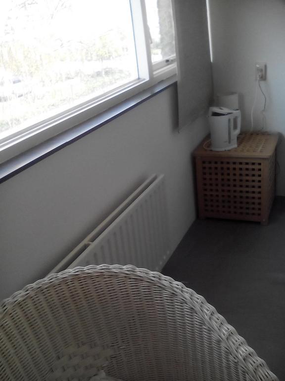 Homestay Dutchable Άλφεν αν ντεν Ράιν Δωμάτιο φωτογραφία