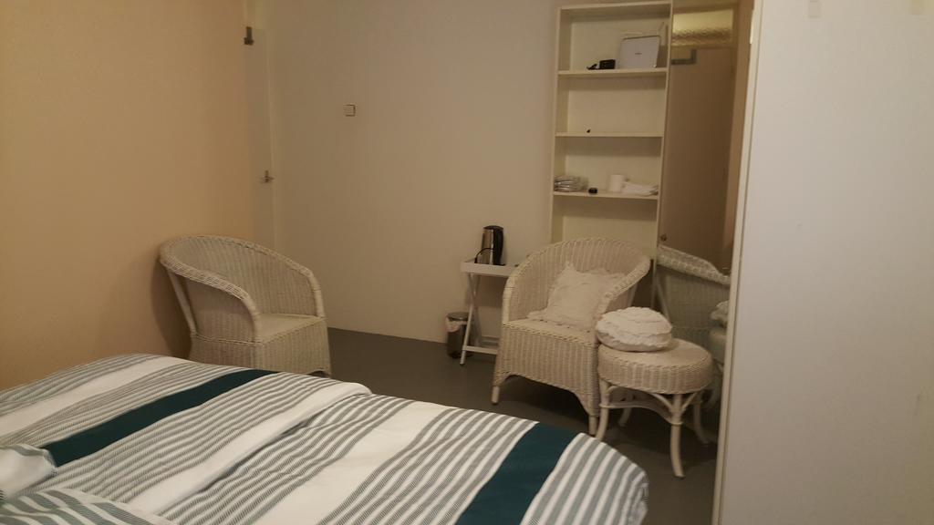 Homestay Dutchable Άλφεν αν ντεν Ράιν Εξωτερικό φωτογραφία